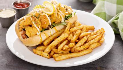 Po’boy sandwich with fries